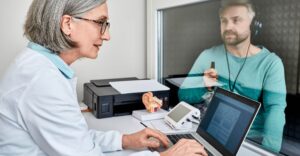 Qué es la pérdida auditiva súbita